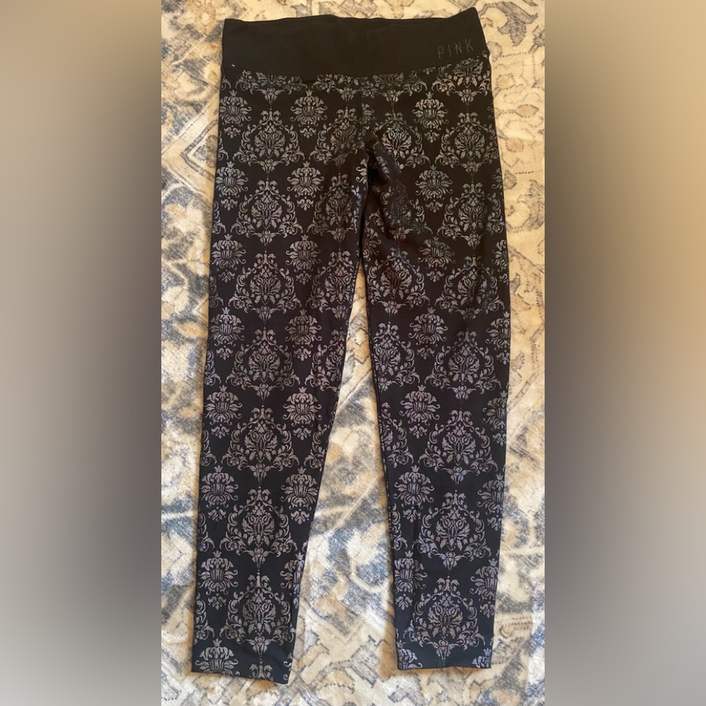 Victoria’s Secret Pink Black Patterned Leggings - Medium